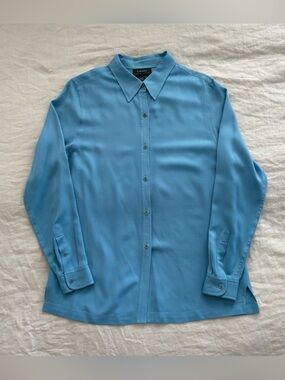 Lauren Ralph Lauren 100% Silk Button Down Shirt Size 12 Baby Blue